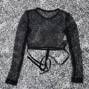 🖤 SHEIN size M long-sleeve fishnet mesh crop top